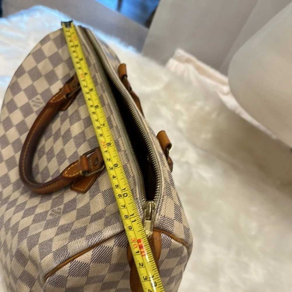 Authentic LV Damier speedy 30 - Picture 8 of 12